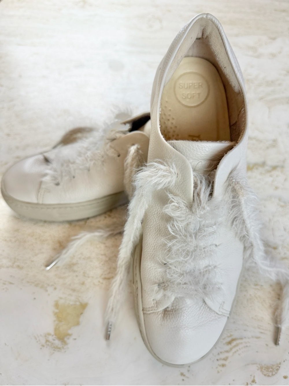 Paul Green Jayden Low Top Super Soft Sneakers Cream Faux Fur Laces US 7.5 EU 38